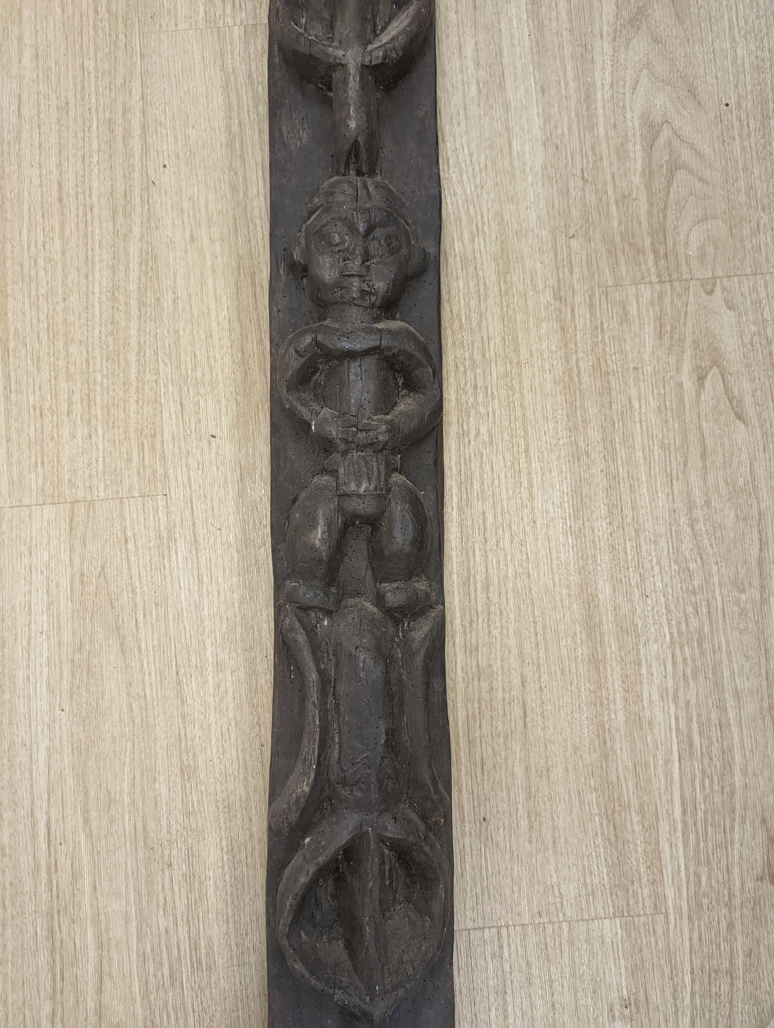 A large African carved totum 188cm